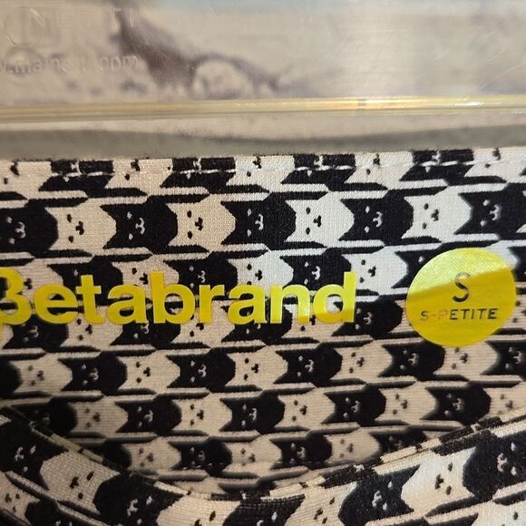 Betabrand Cat Print Ankle Zip Pants Size SP - Picture 5 of 9